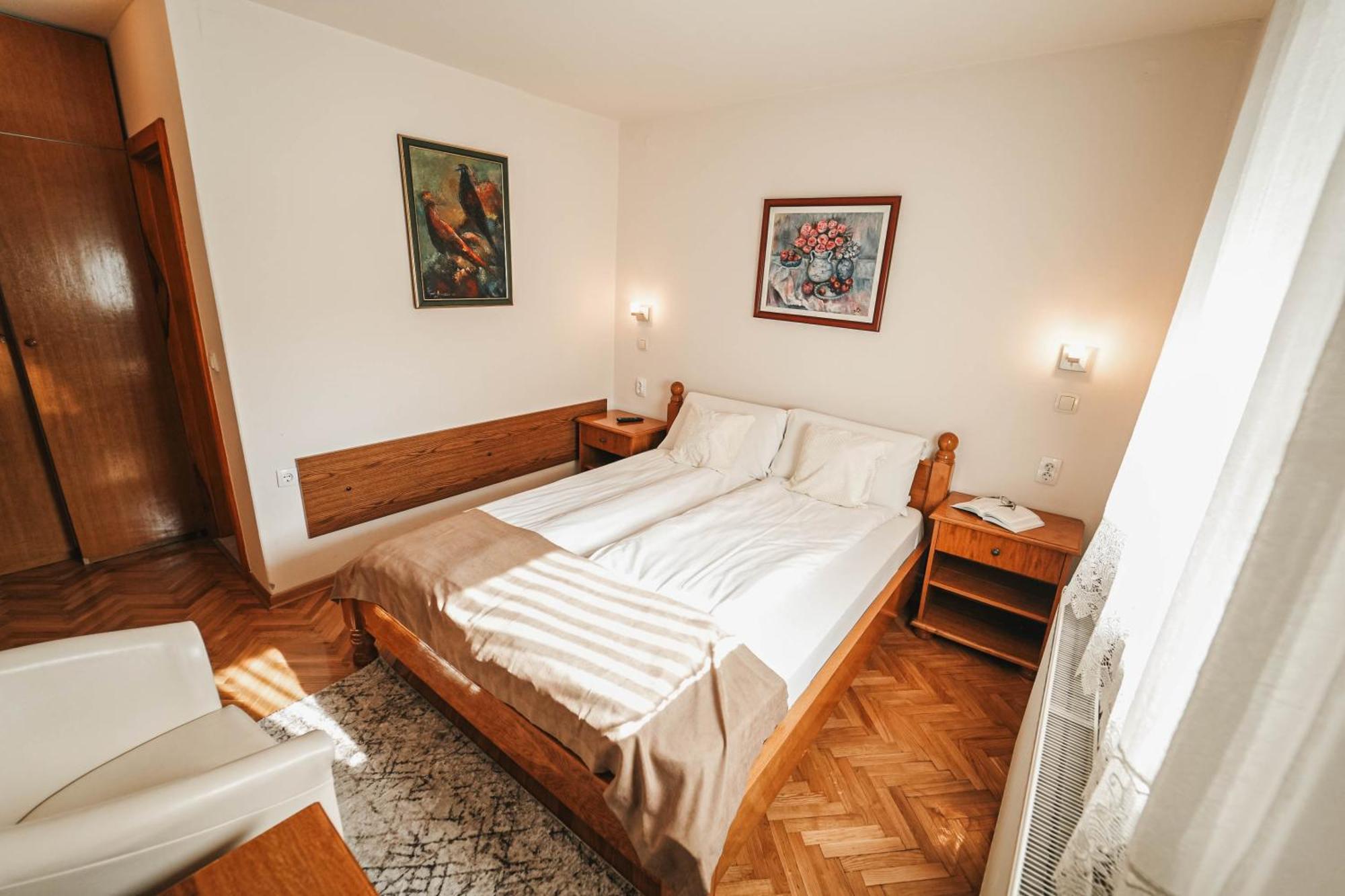 B&B Passage Sremska Mitrovica Luaran gambar