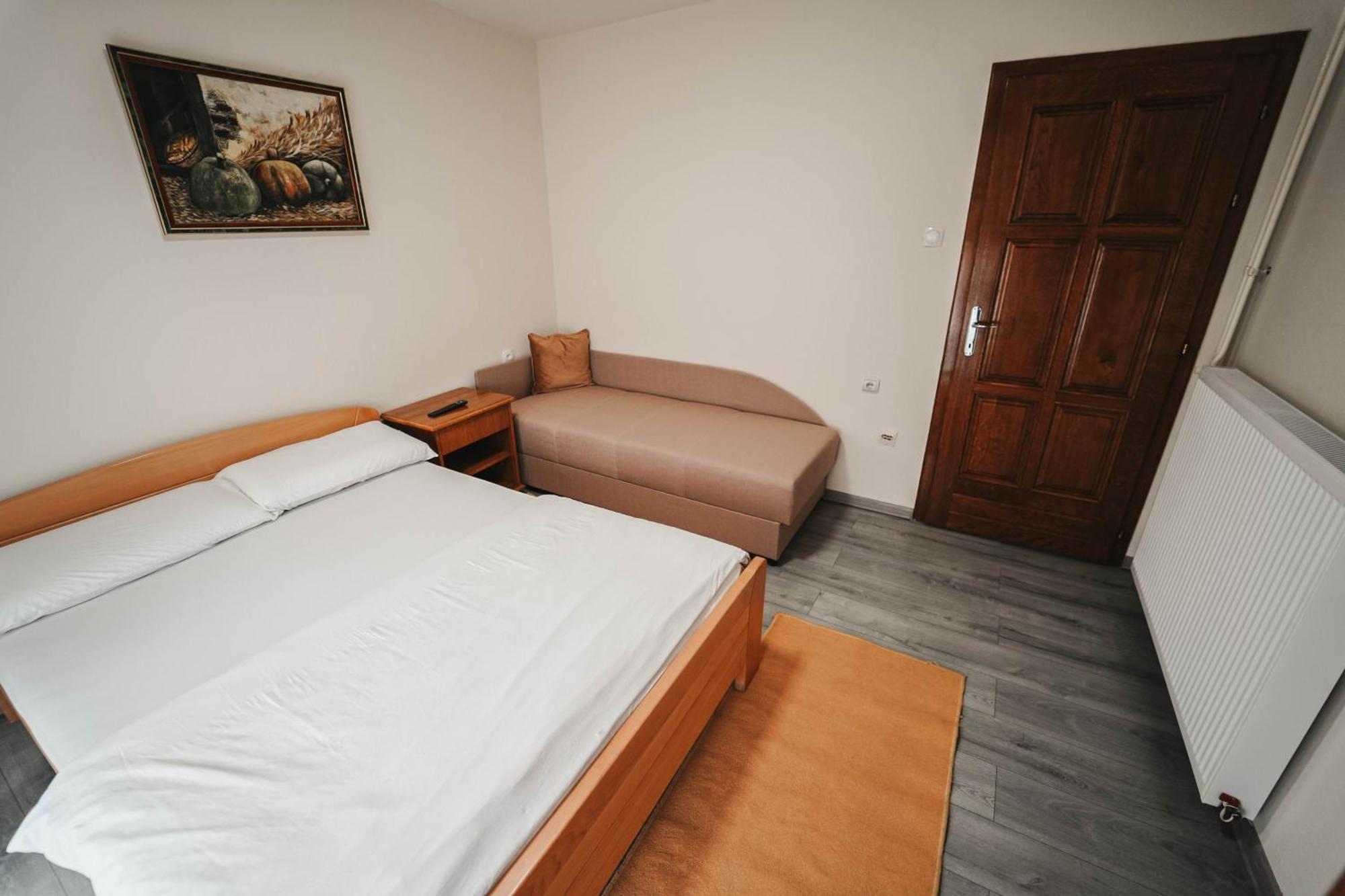 B&B Passage Sremska Mitrovica Luaran gambar